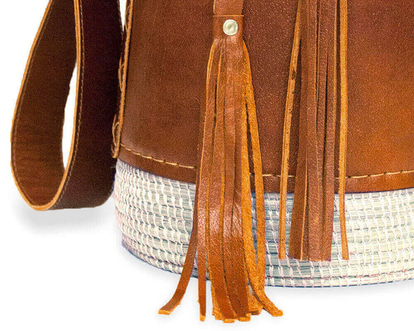 A Closer Look at the ABURY Leather Bucket Bag Rosa