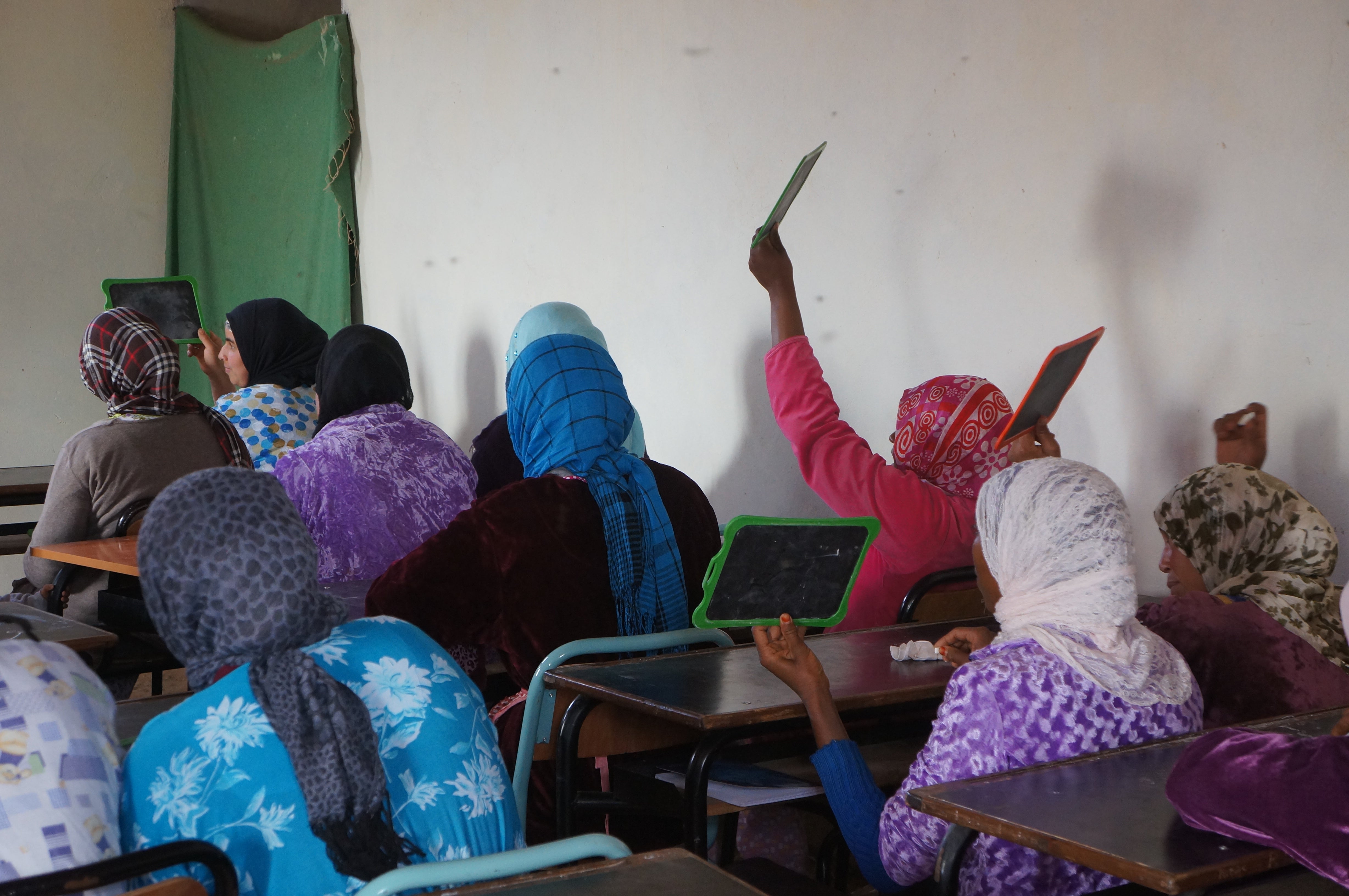 Marokkanische Frauen im Klassenzimmer