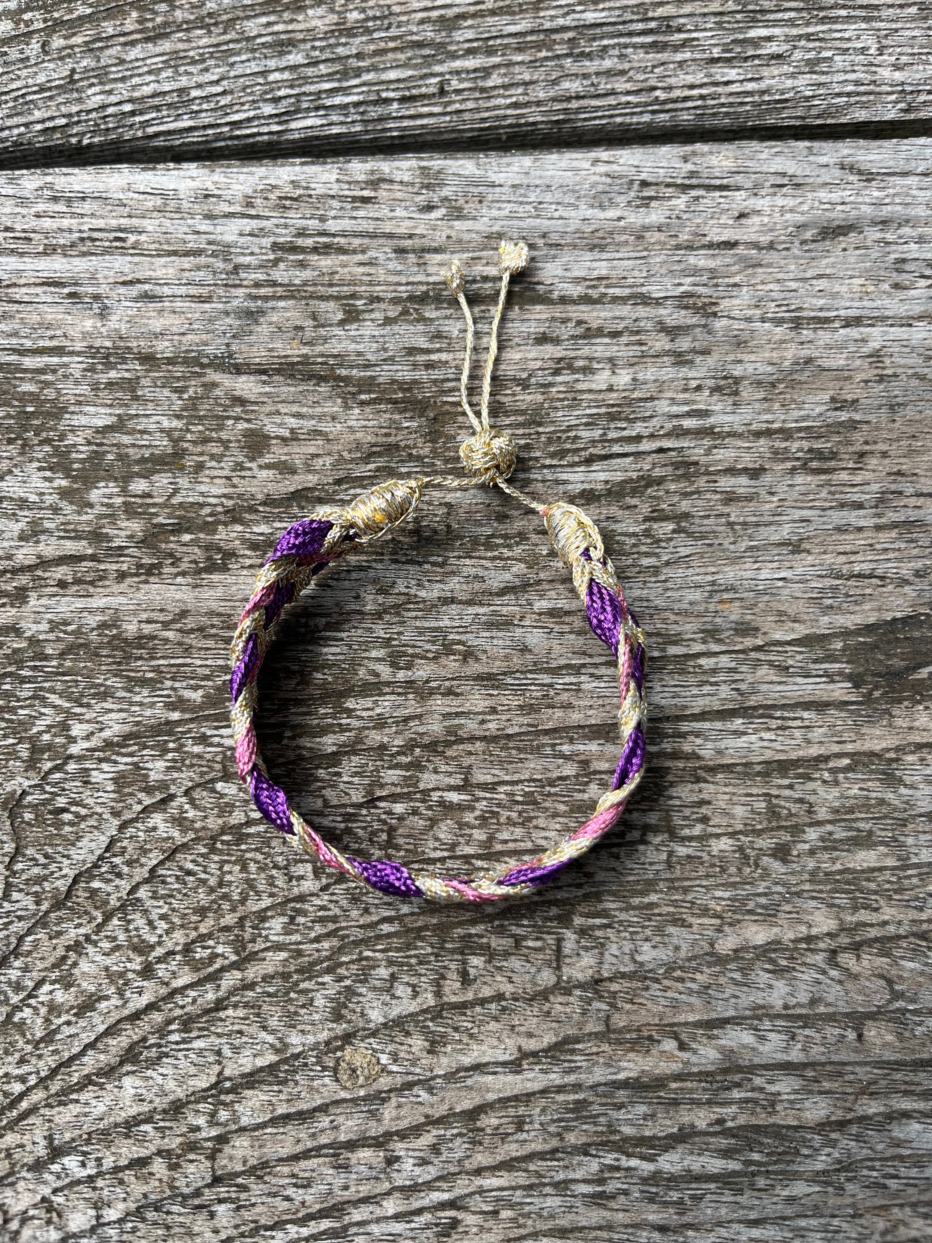 "Happy Place" geflochtenes Armband