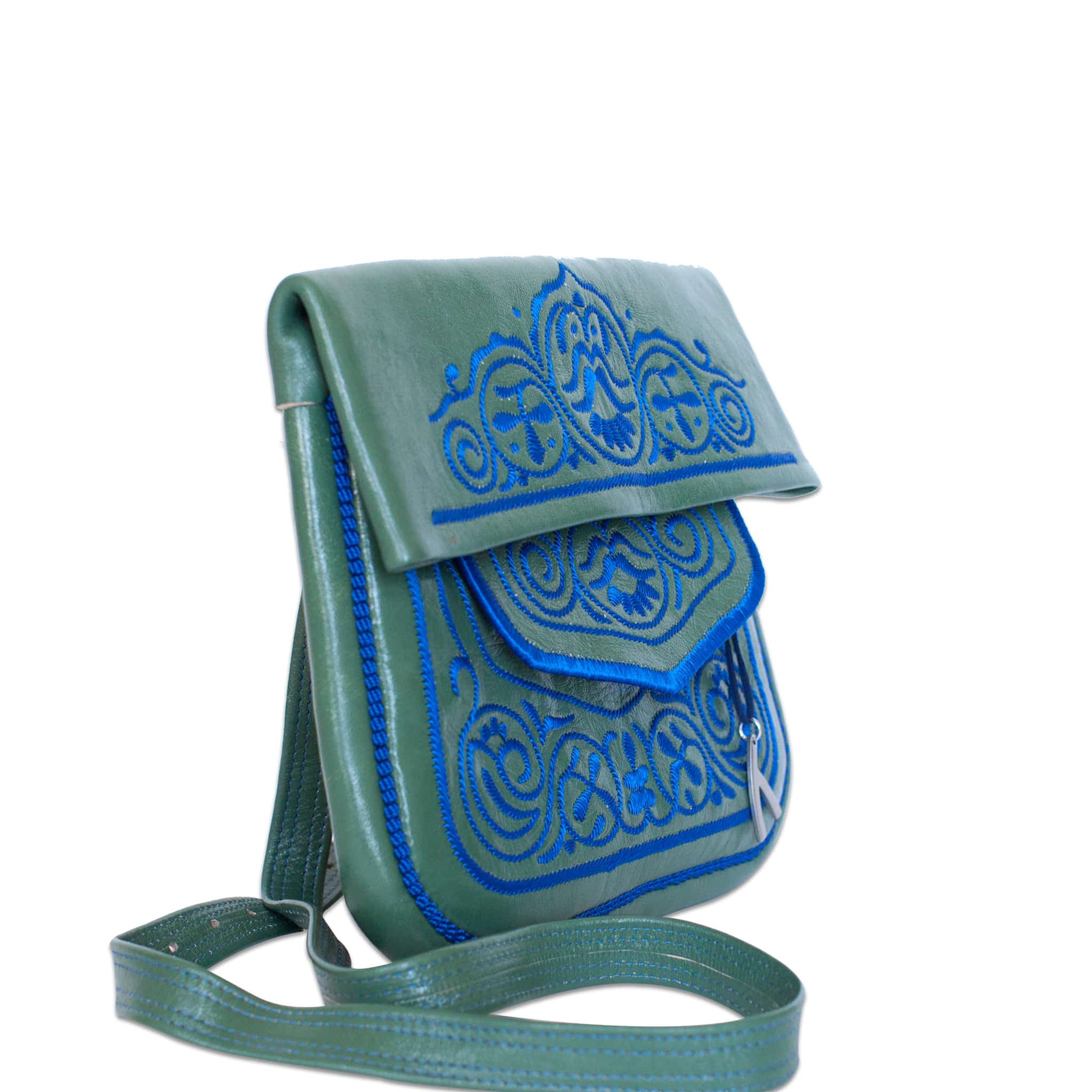 side view of green and blue embroidered ABURY Leather Berber Shoulder Bag#farbe_gruen