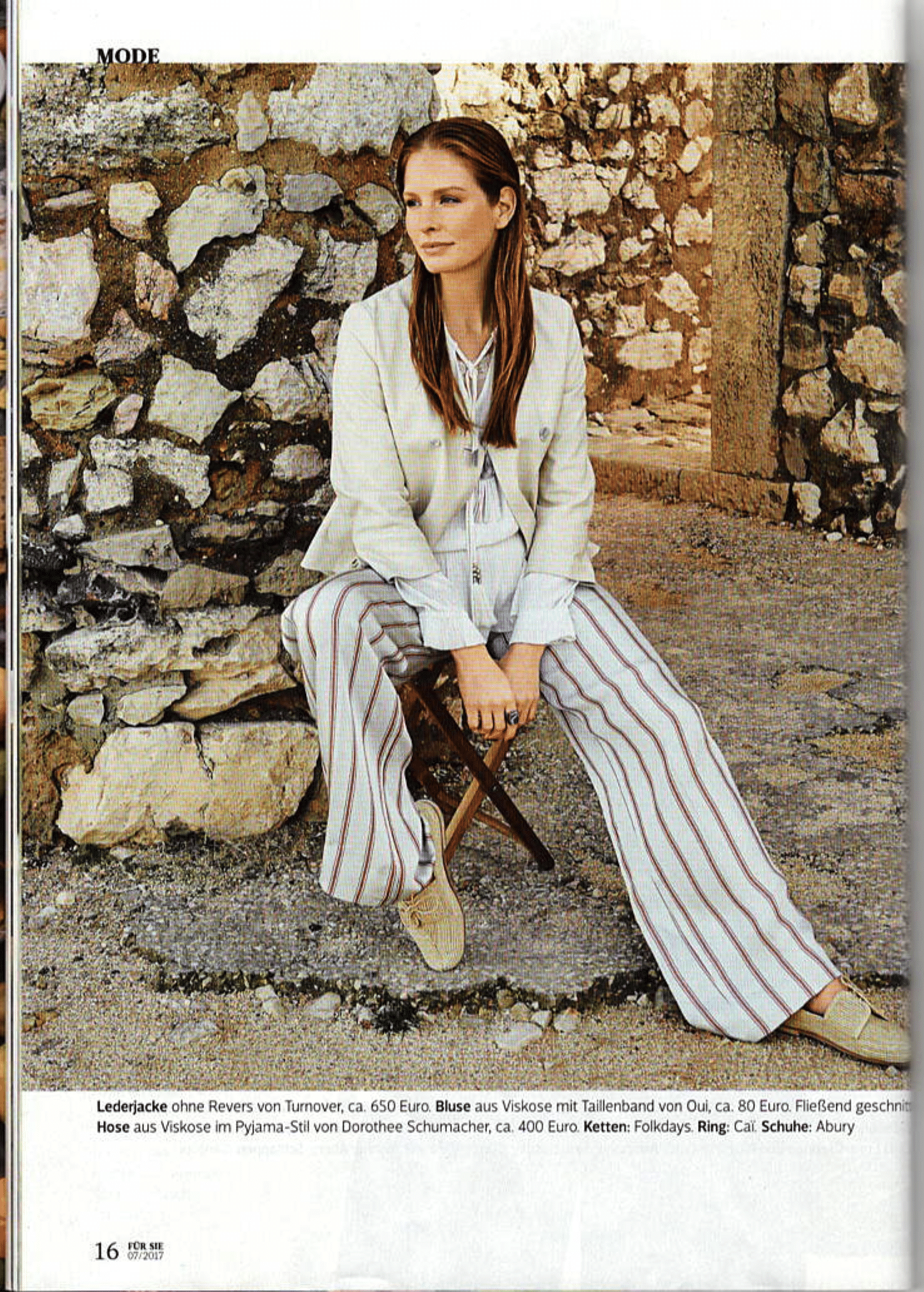 ABURY Beige Raffia Summer Shoes featured in FürSie Magazine