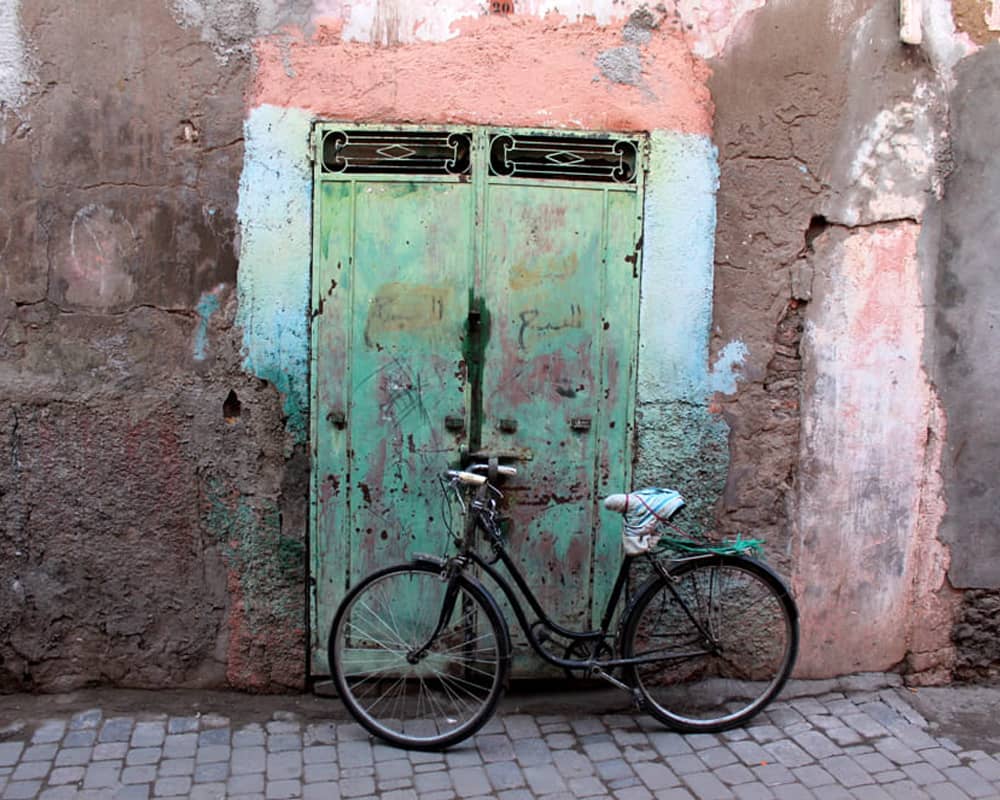 The Connection between Moroccan Doors and Moroccan Humility