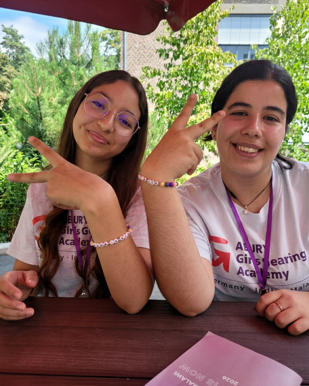 ABURY Girls Gearing Up Academy Armband
