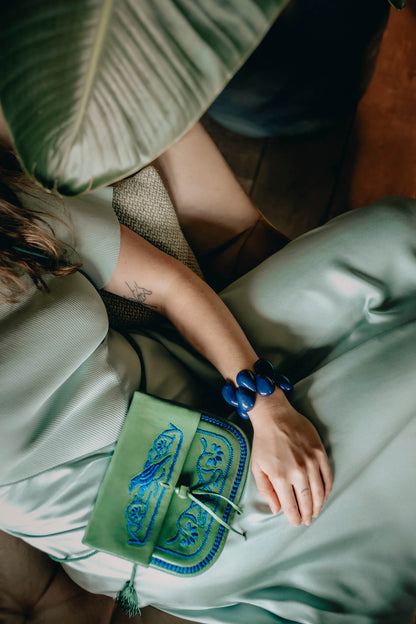 Bestickte Mini Berber Umhängetasche aus Leder