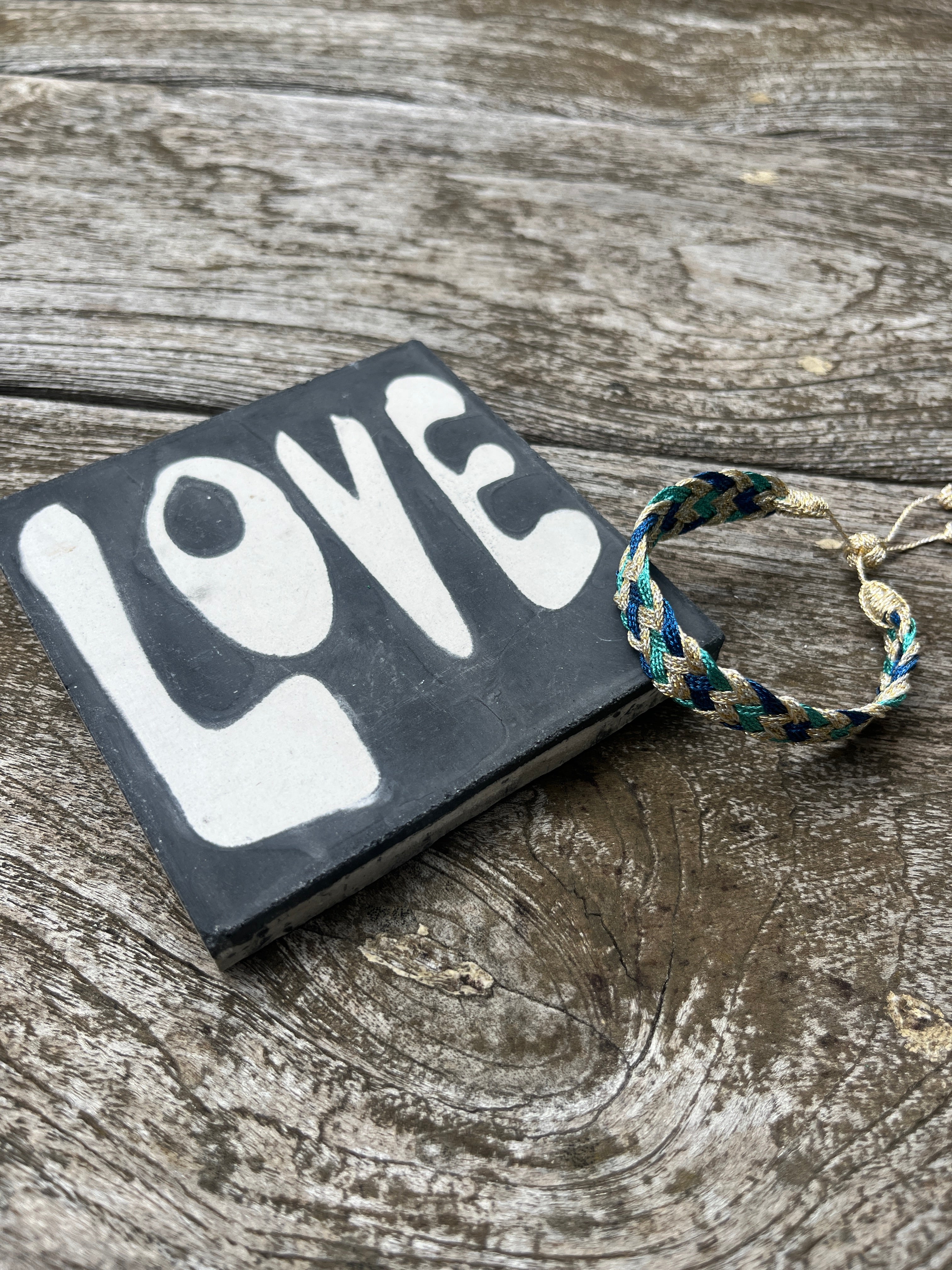 "Happy Place" geflochtenes Armband
