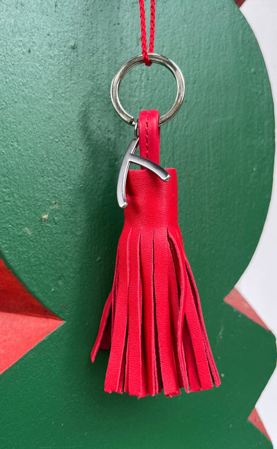 Pompom Schlüsselanhänger aus Leder mit Logo