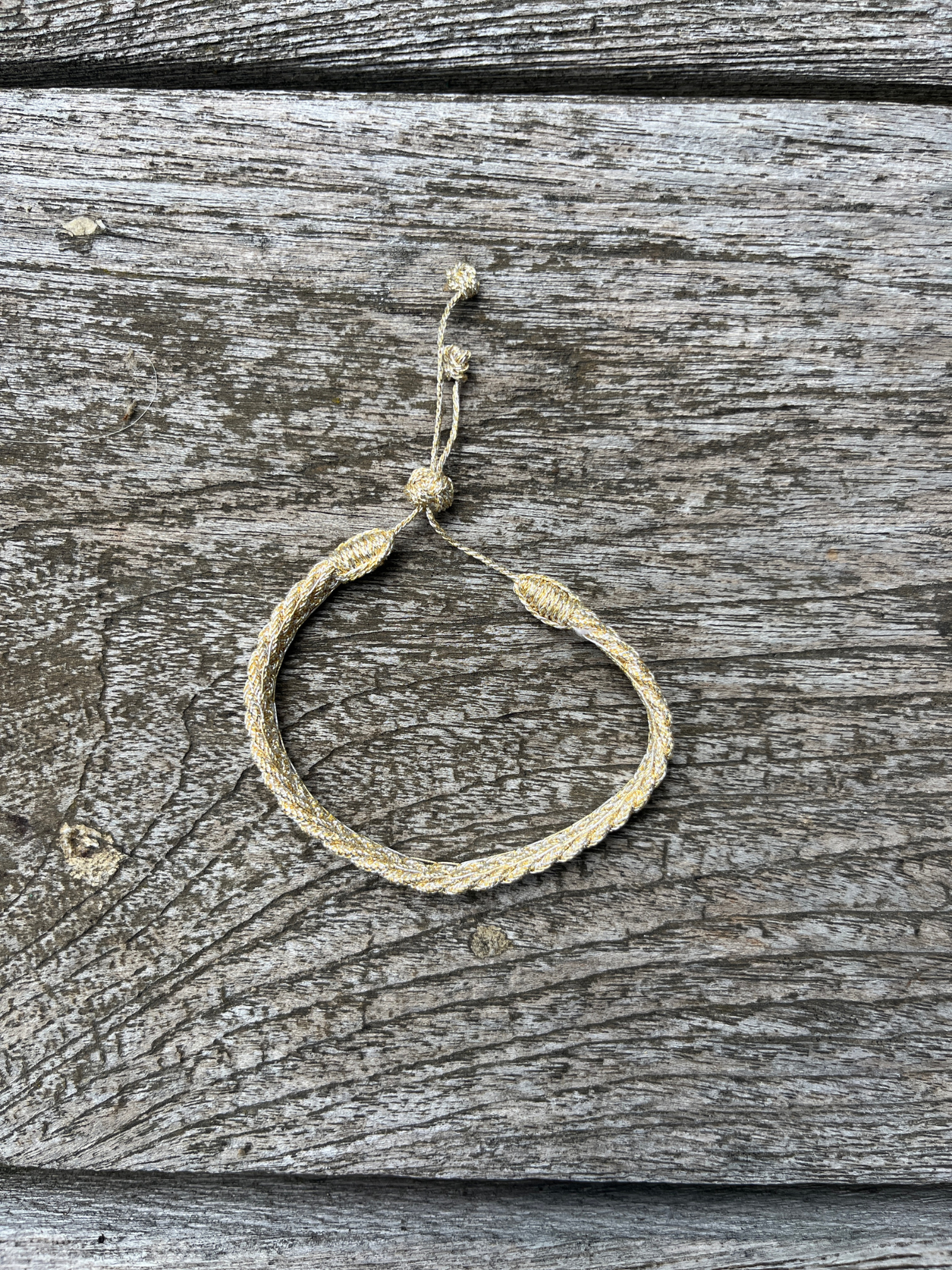 "Shining Light" geflochtenes Armband