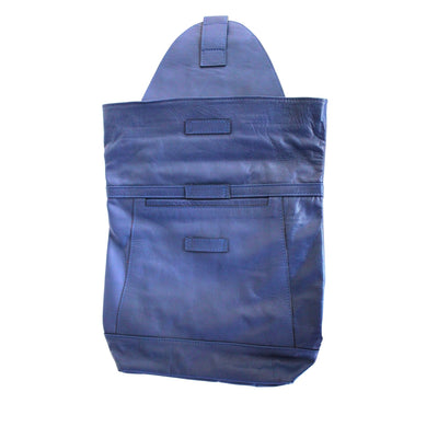 Vorderseite des blauen Rucksacks.  #farbe_blau