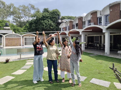 Vollstipendium - ABURY Girls Gearing Up Academy India