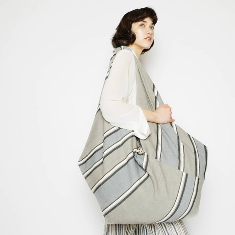 Hobo Shopper Bag in Grey