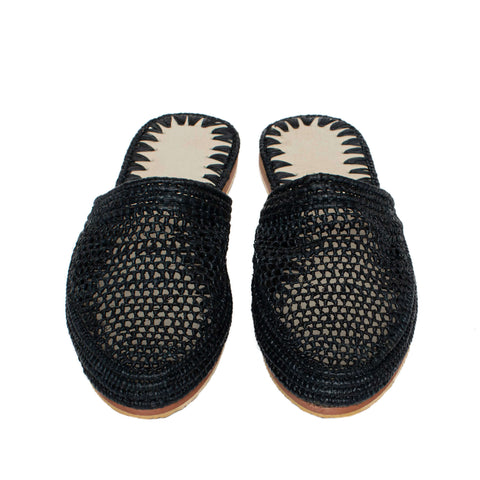 Raffia Slippers with Fringes in Black, Beige
