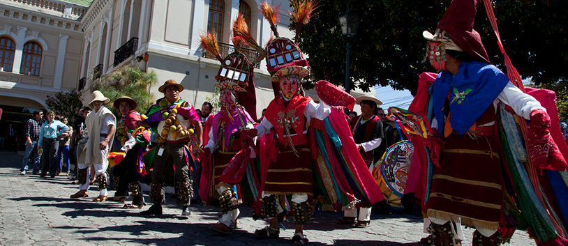 peruvian dancers in costumes
